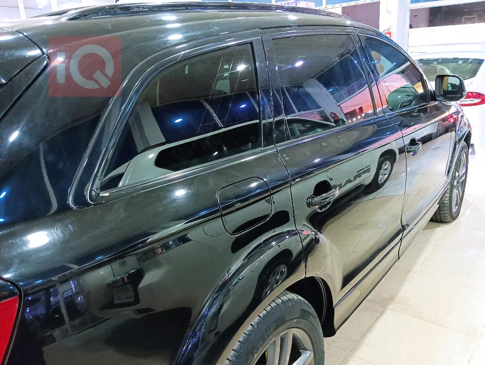 ئاودی Q7